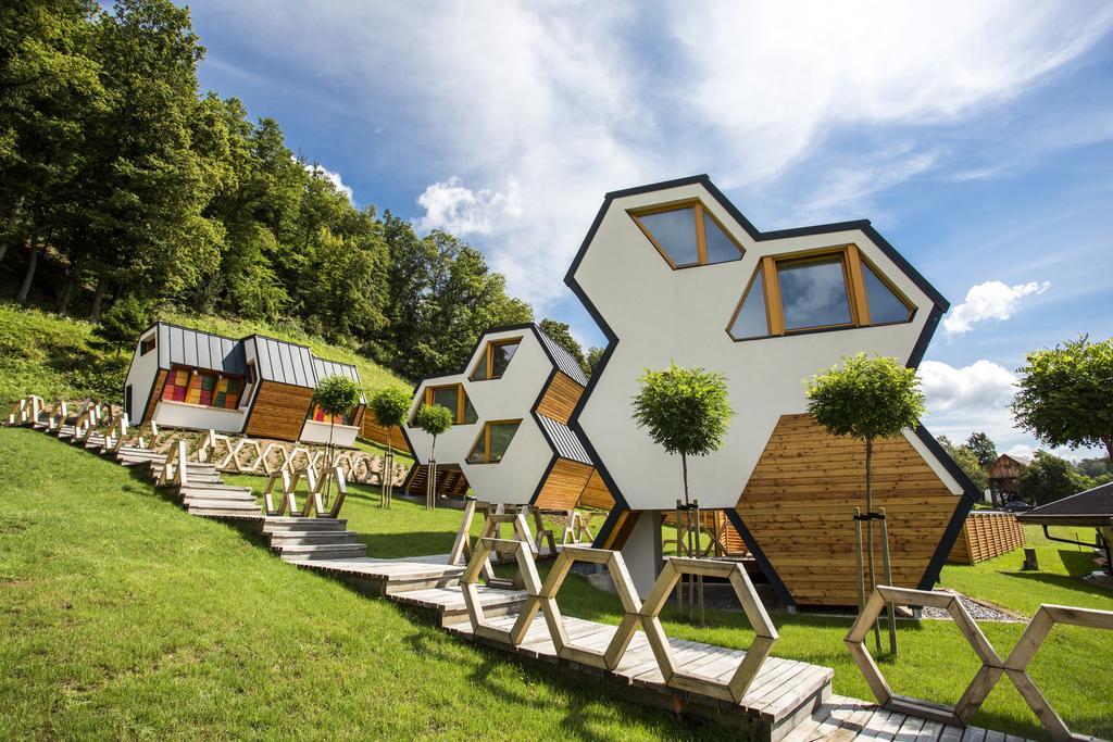 Apartments Beeland Skok Mozirje Exteriör bild
